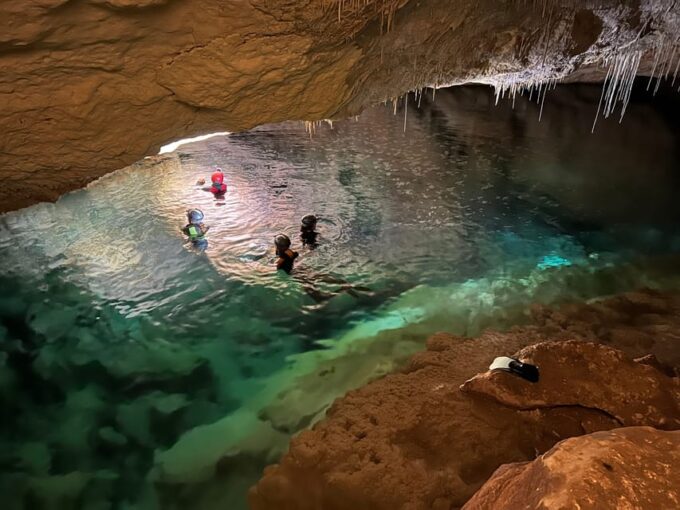 Mallorca: Aquatic Cave Exploration Guided Tour (2 Languages) - Exploring the Enchanting Caves of Mallorca