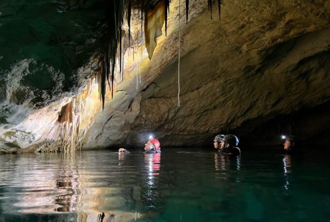 Mallorca: Aquatic Cave Exploration Guided Tour - Exploring Mallorcas Enchanting Caves