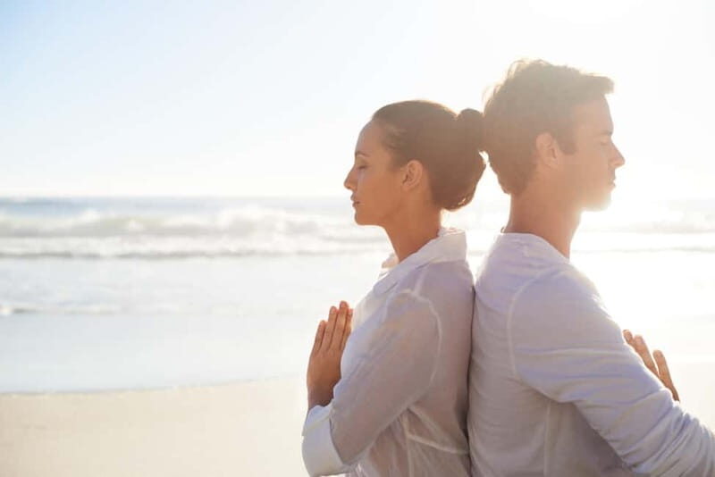 Mallorca: Candlelight Yoga Sunset Cruise for Couples - The Value and Who Should Consider This