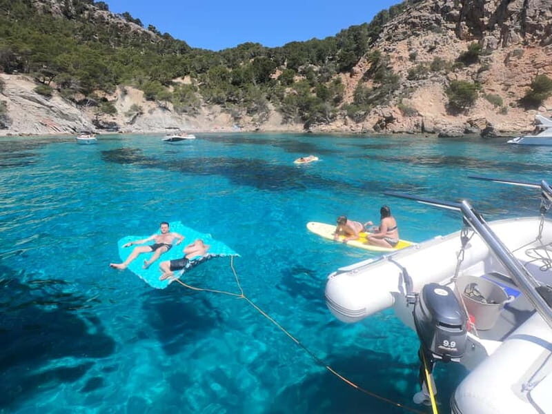 Mallorca: Catamaran Boat Tour with Tapas - The Sum Up