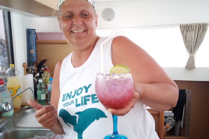 Mallorca Catamaran Small Group Cruise With Tapas - Booking and Reservations