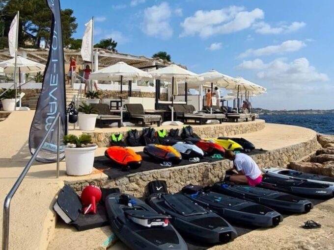 Mallorca: Electric Hydrofoil Surfing Lessons (E-Foil Course) - Frequently Asked Questions