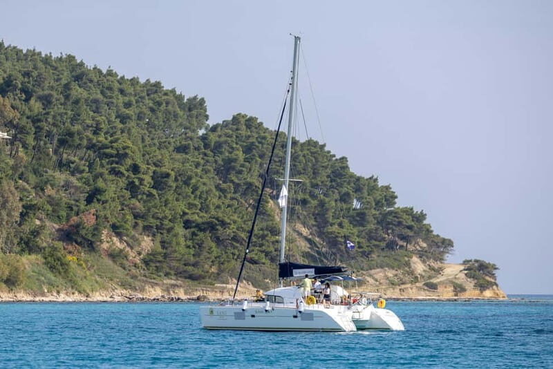 Mallorca: Private Sunset Cruise on a Catamaran - A Gentle Introduction to Mallorca’s Sunset from the Water