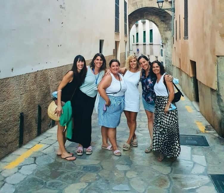 Mallorca: Private Tour with Ensaïmada & Fast Cathedral Entry - Key Points