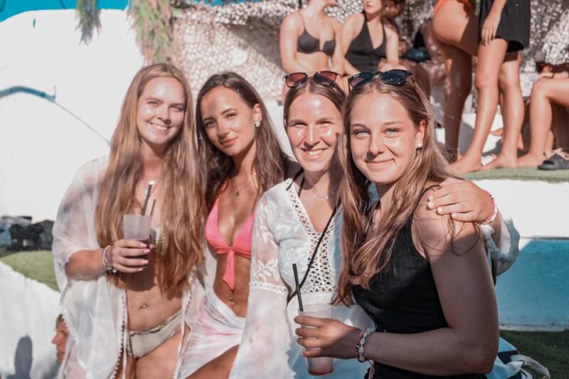 Mallorca: Project X Pool & Foam Party With Drinks & Snacks - Party Features