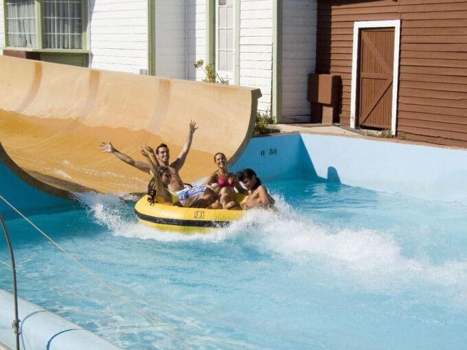 Mallorca: Western Waterpark Tickets With Transfer - Frequently Asked Questions