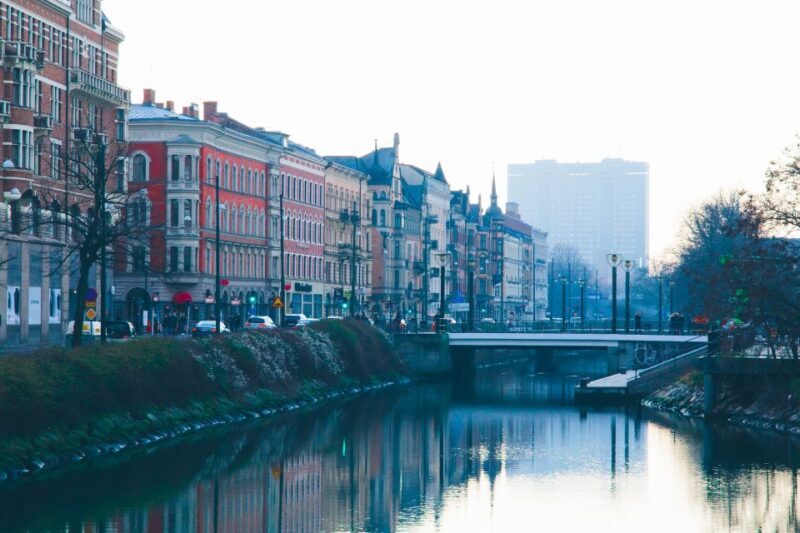 Malmö: Express Walk with a Local in 60 minutes - Why It’s an Excellent Choice