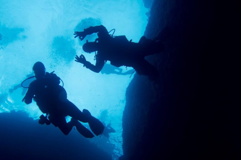 Malta: 2 Guided Dives for Certified Divers With Diving Gear - Booking Information