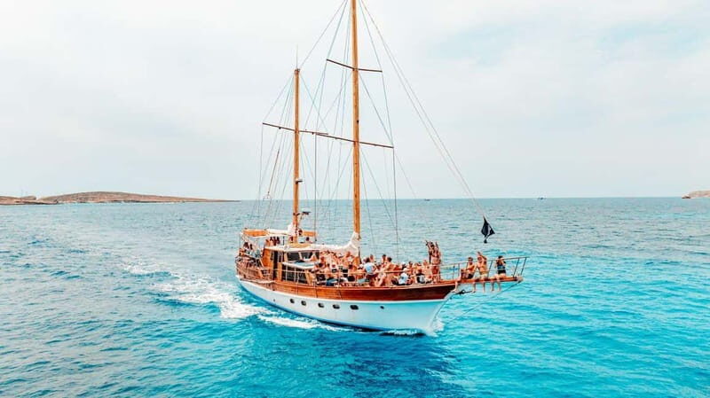 Malta: Blue Lagoon, Crystal Lagoon & Comino and Sea Caves - Key Points