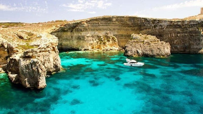 Malta: Comino, Blue Lagoon Crystal Lagoon and Caves - The Itinerary in Detail