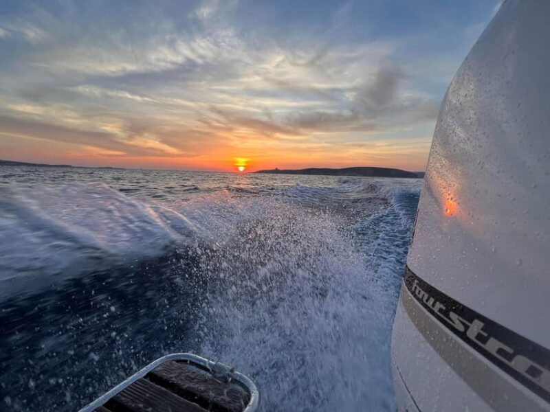 Malta: Private Speed Boat Cruise With Swim Stops - Key Stops and Activities