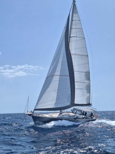 Malta: Private Yacht Charter with Skipper and Drinks - Who Is This Tour Best For?
