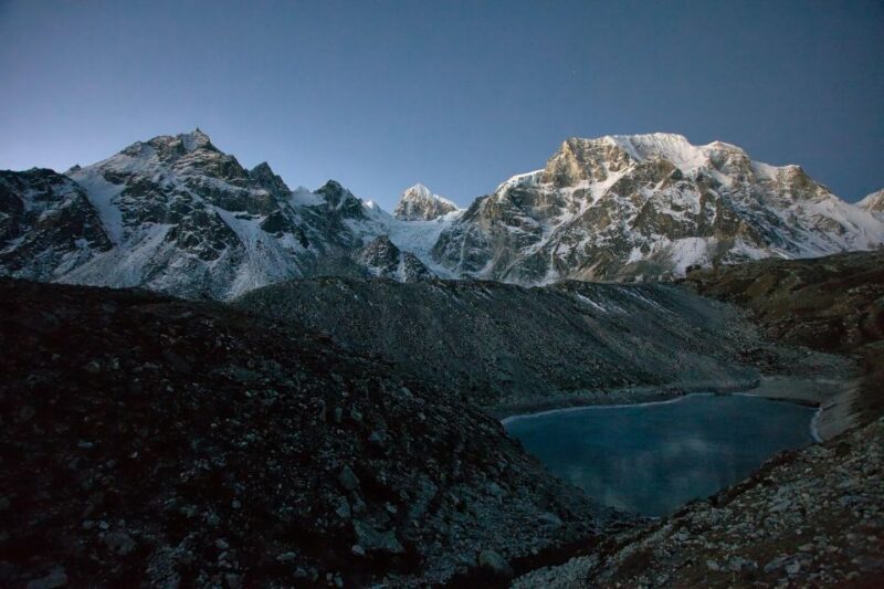 Manaslu Circuit Trek – 17 Days - Meeting and Reservation Details