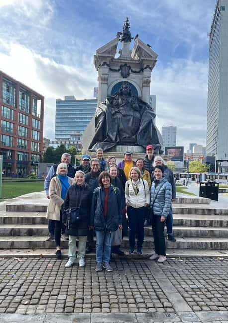 Manchester City Highlights Walking Tour - Key Points