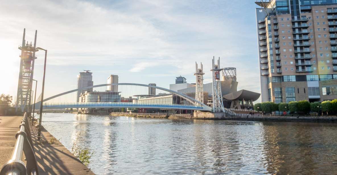 Manchester: Express Walk With a Local in 60 Minutes - Preparation Tips for Participants