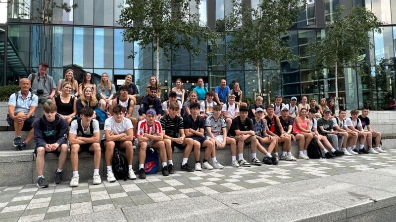 Manchester Music Walkabout - Renowned Tour Guides