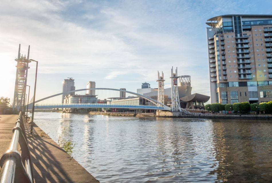 Manchester: Private Exclusive History Tour With Local Expert - Important Considerations