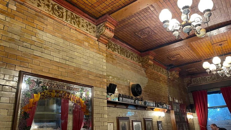 Manchester: Pub Tour - Key Points