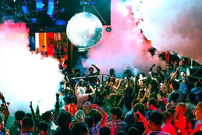 Mandala Unlimited Drinks in Cancun - The Experience in Detail: A Night at Mandala