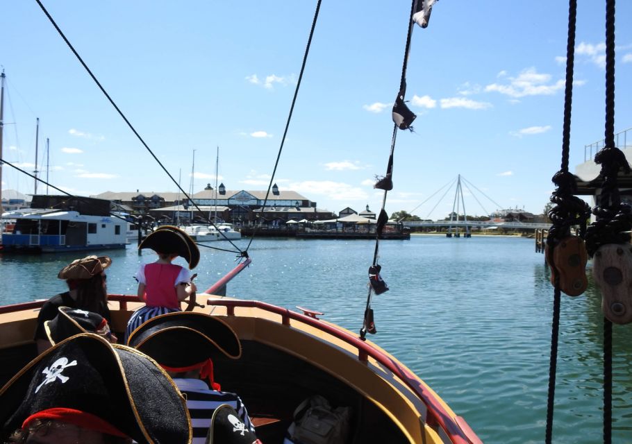 Mandurah: 1.5-Hour Scenic Lunch Cruise on a Pirate Ship - Directions for Participants