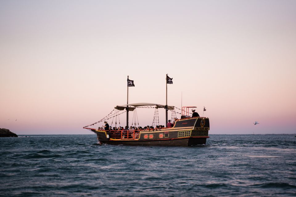 Mandurah: 1.5 Hour Sundowner Cruise - Inclusions