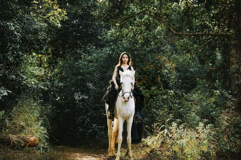 Mang Den: Horse Riding Tour With Drinks & Pickup - Tour Overview and Pricing