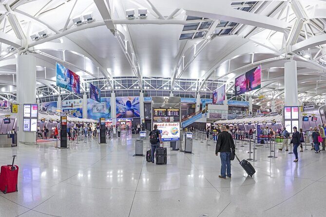 Manhattan Cruise Terminal to LGA Airport XL Mini Van - What Travelers Can Expect During Their Trip