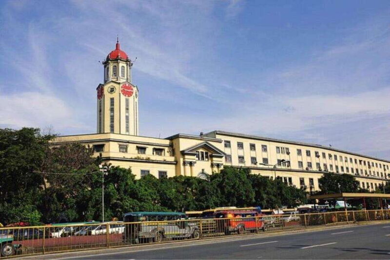 Manila: Highlights Walking Tour with a Guide - Key Points