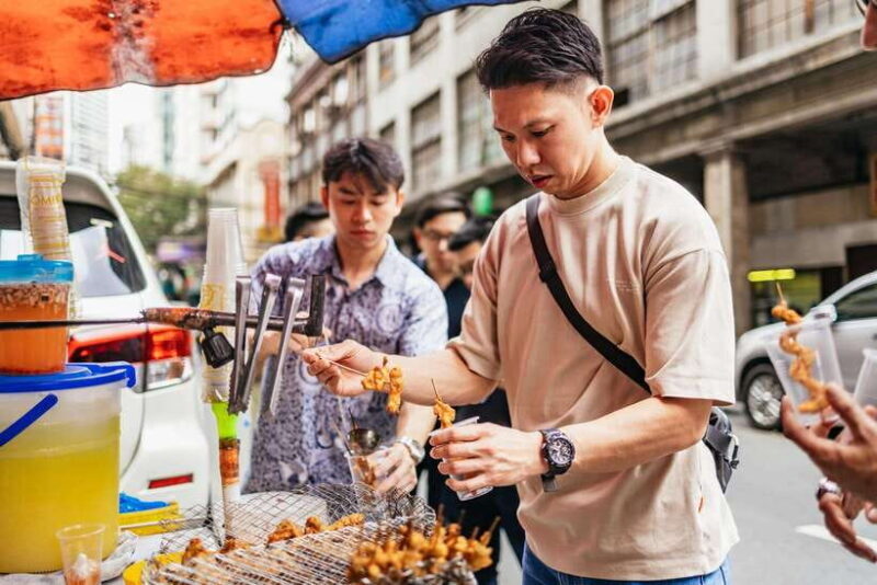 Manila: Street Food and Drinks Walking Tour with Tastings - Key Points