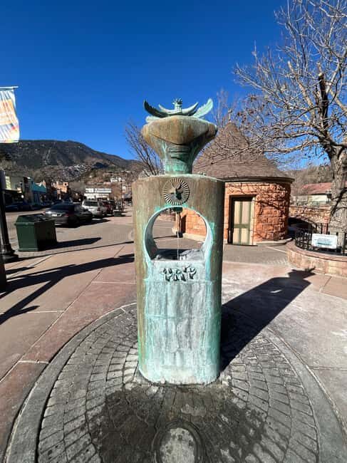 Manitou Springs: Pike's Peak Historic Tour by E-Golf Cart - FAQ