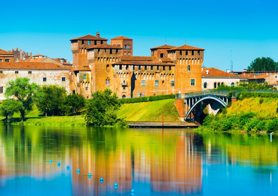 Mantova: Private Walking Tour - Detailed Tour Description