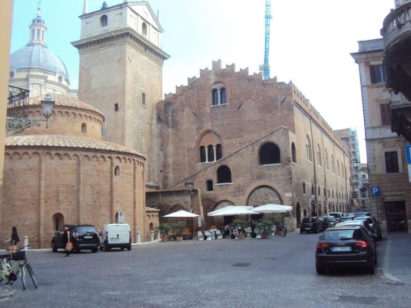 MANTOVAGANDO: Tour of the Historic Center of Mantua - Key Points