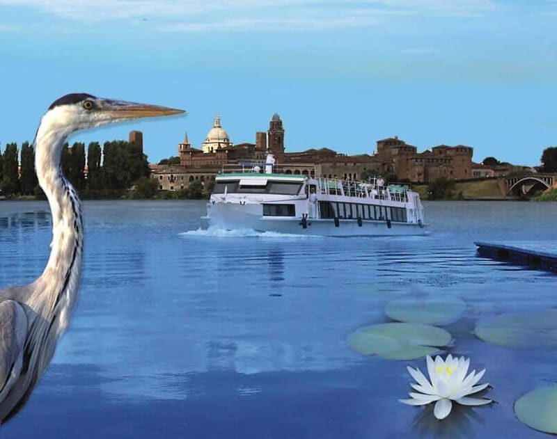 Mantua: from the water, lunch on the boat and guided visit to the city center - Exploring Mantua from the Water: A Visual Feast