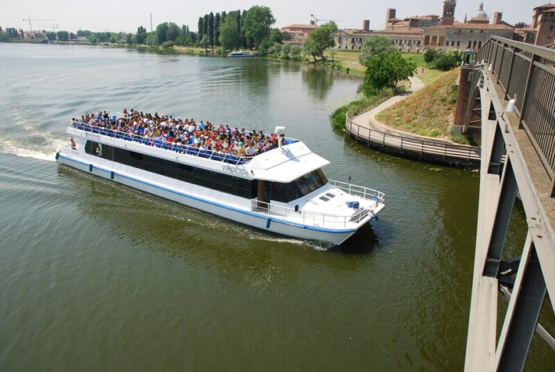 Mantua: Middle and Lower Lake - Cruise Experience