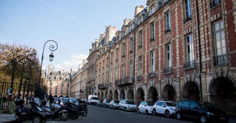 Marais Walking Tour: Lifestyle in Paris - Tour Details