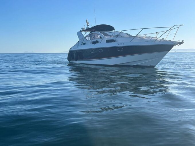 Marbella: 8 Hour Excursion on a Luxury Yacht - Meeting Point and Convenience