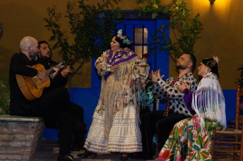 Marbella: Flamenco Show with a Drink - Who Will Enjoy This Most?
