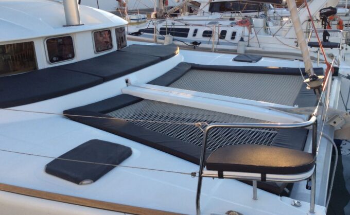 Marbella: Group Dolphin Watching Catamaran Tour With Drinks - Enjoying Water Activities