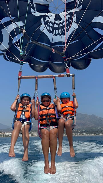 Marbella: Parasailing Flight From Puerto Banus - Key Points