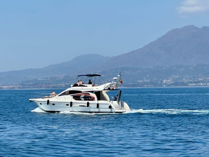 Marbella: Private Cruise in Yacht - Key Points