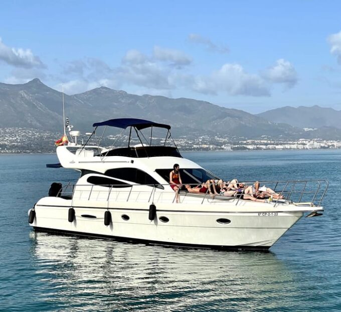 Marbella: Private Cruise in Yacht - Securing Your Spot and Planning Ahead
