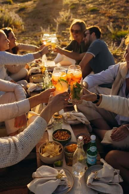 Marbella: Private Luxury Pop-Up Picnic - An In-Depth Look at the Marbella Luxury Picnic