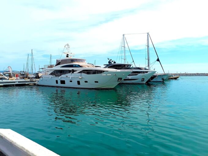 Marbella Private Tour & Puerto Banus to Walk on Your Own - Making the Most of Your Day