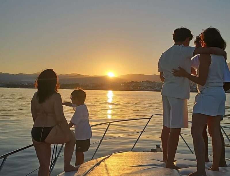 Marbella: Shared Cruise 2-4 Hours on Luxury Yacht Maximum 10 Pax. - Inclusions