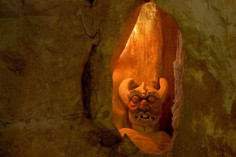 Marble Mountains, Lady Buddha, Da Nang By Night & Han River - Frequently Asked Questions