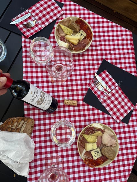 Margaux & Médoc Private FULL Day Tour With a Classic Car - Classic Car Experience