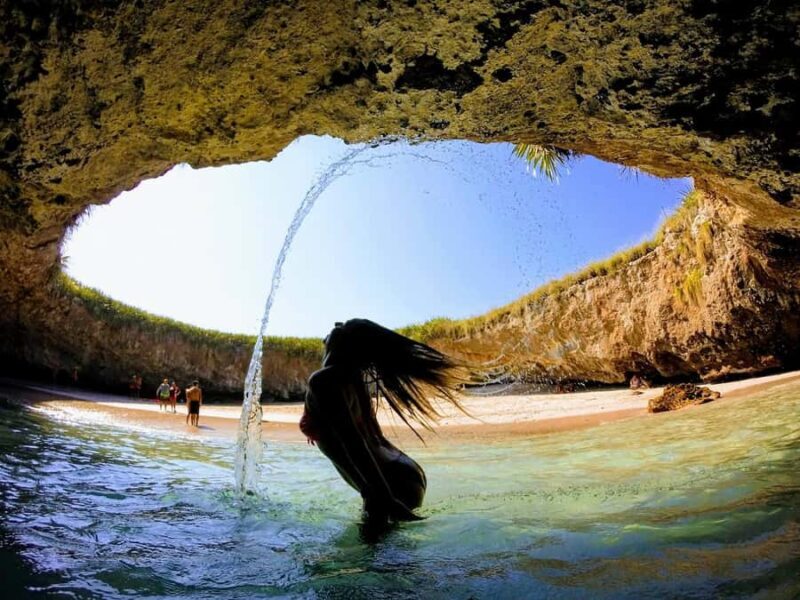 Marietas Islands Safari - Exploring the Marietas Islands Safari in Depth