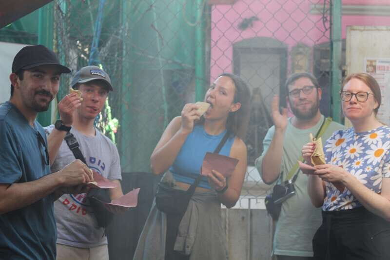 Market tour and all gastronomy included - The Experience in Detail