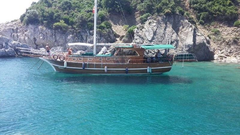 Marmaris: Private Boat Cruise w/ Lunch and Soft Driks - Exploring the Itinerary and Experience