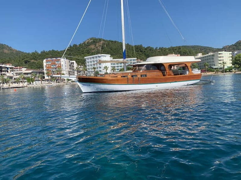 Marmaris: Private Boat Cruise w/ Lunch and Soft Driks - The Scenic Highlights and Swimming Stops